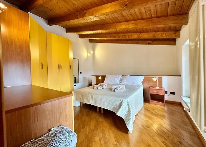 Residenza Del Corso فيرتشيلي